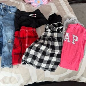 2t clothing bundle GAP Pink Logo Kids Short-Sleeve Top